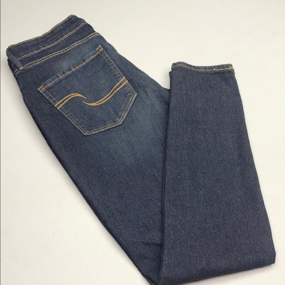 LIKE NEW LEVI SIGNATURE MODERN SKINNY JEANS 6/28x30 ⭐️ - Picture 4 of 16